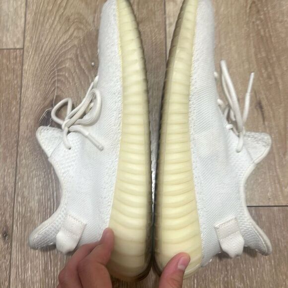 Adidas Mens White Cream Yeezy Boost 350 V2 Athletic Sneaker Shoes‎ Size 11.5
